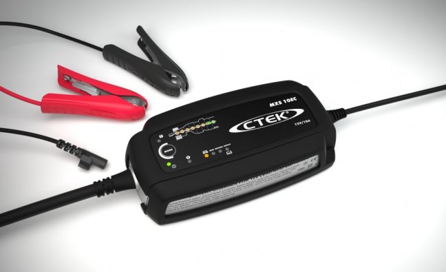 Nabíječ CTEK MXS 10 EC